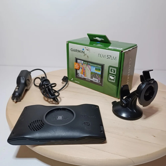 Garmin Nuvi 57LM Vehicle Navigation Device Complete see pictures for reference - Picture 4 of 4